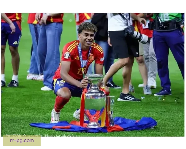 2024欧洲杯尼科·威廉姆斯崭露锋芒展现惊人潜力